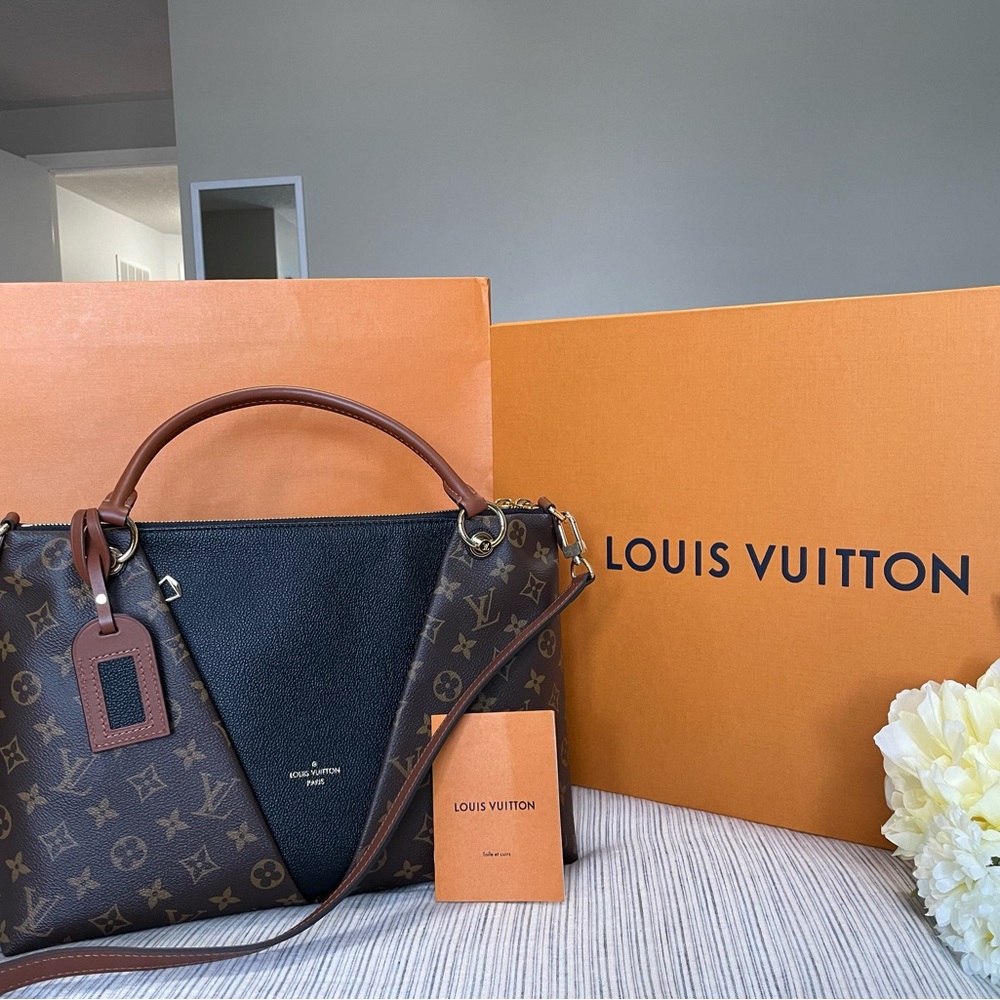 Authentic Louis Vuitton V Tote MM